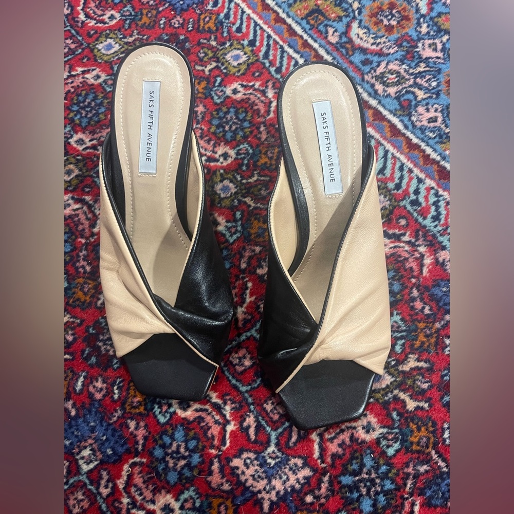 Saks fifth avenue 7.5 leather heels
